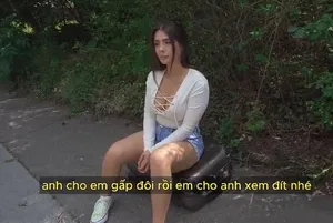 Trở về quê, em trai chứng kiến chị gái tự kỷ nghiện game và thủ dâm